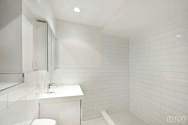 Rented by Miron Properties | media 27