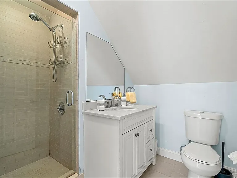 2512 Massachusetts Ave #3 — Photo 7