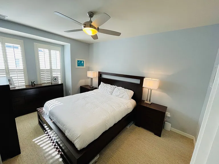 924 Pete Jones Way — Photo 22