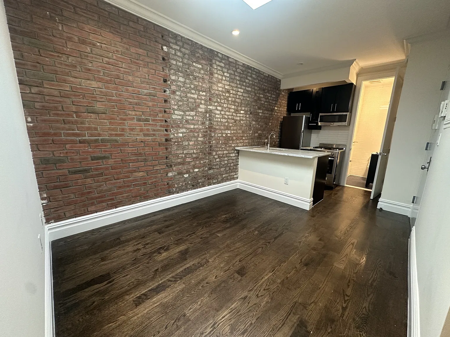 133 East 4th Street — Photo 2