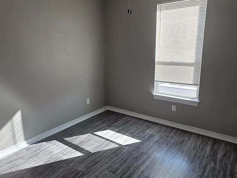 1231 Rivas St #102 — Photo 6