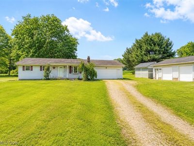 9754 Stonecreek Rd, Newcomerstown, OH, 43832