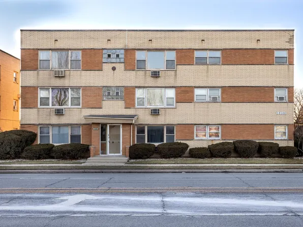 10100 S Pulaski Rd APT 3W, Oak Lawn, IL 60453