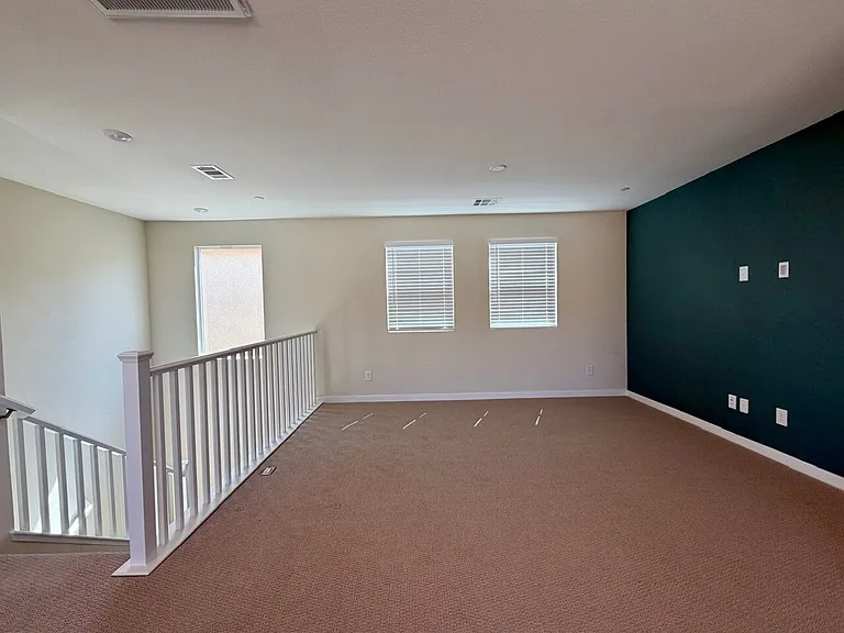 227 Jaldena Ln — Photo 32