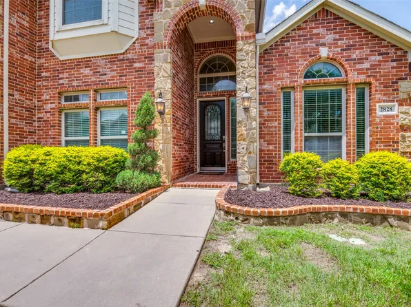 2828 Pino, Grand Prairie, TX 75054
