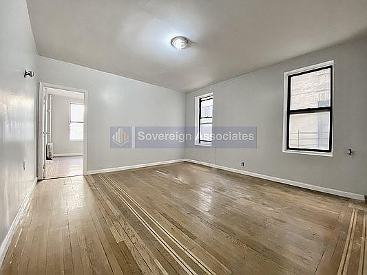 2nd image of 570 W 156th St #36