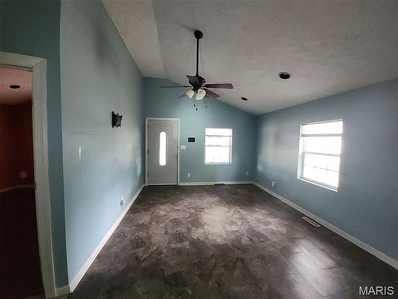 5th image of 906 N Homewood Ave