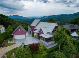 408 Echo Ridge Rd, Whittier, NC 28789