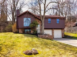 4953 Field Acres Dr, Gibsonia, PA