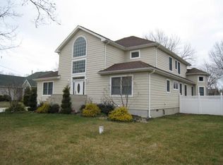 155 Bosun Ave, Manahawkin, NJ 08050