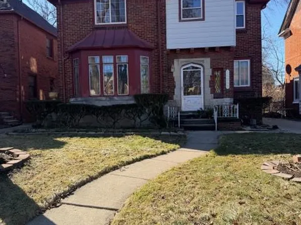 18303 Santa Barbara Dr, Detroit, MI 48221