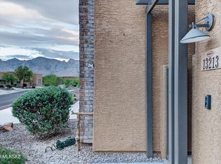 13213 N Chiracahua Peak Dr, Oro Valley, AZ 85755