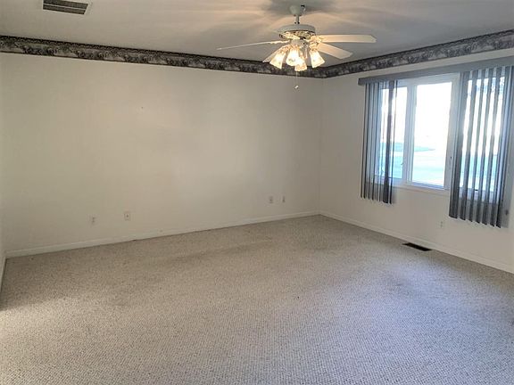 5th image of 315 Dry Branch Dr #315