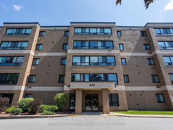 3rd image of 850 6th St E #502