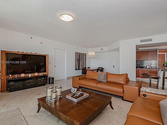 5th image of 18911 Collins Ave APT 3402