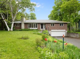 139 Gray St, Amherst, MA 01002