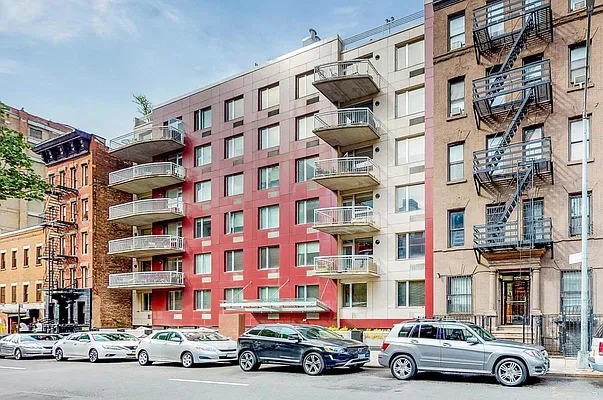 Sold by Compass | media 14