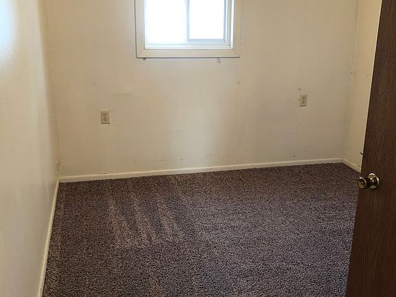 3rd image of 437 19th St NW #1