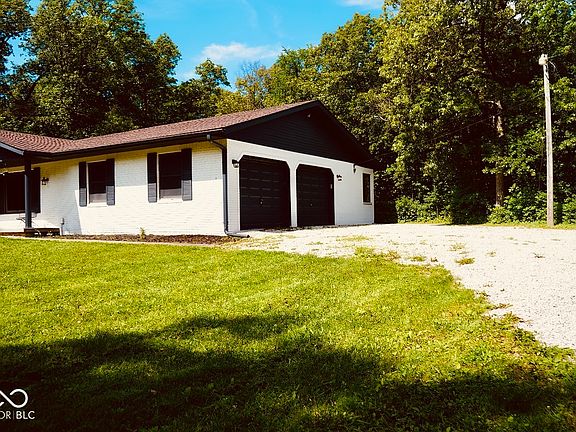 2nd image of 785 Deer Run