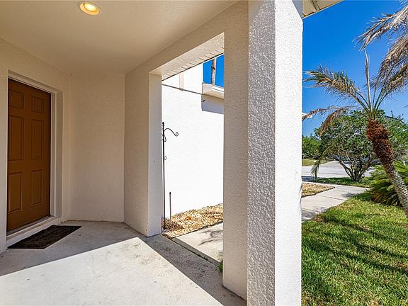 5th image of 449 Rona Ln