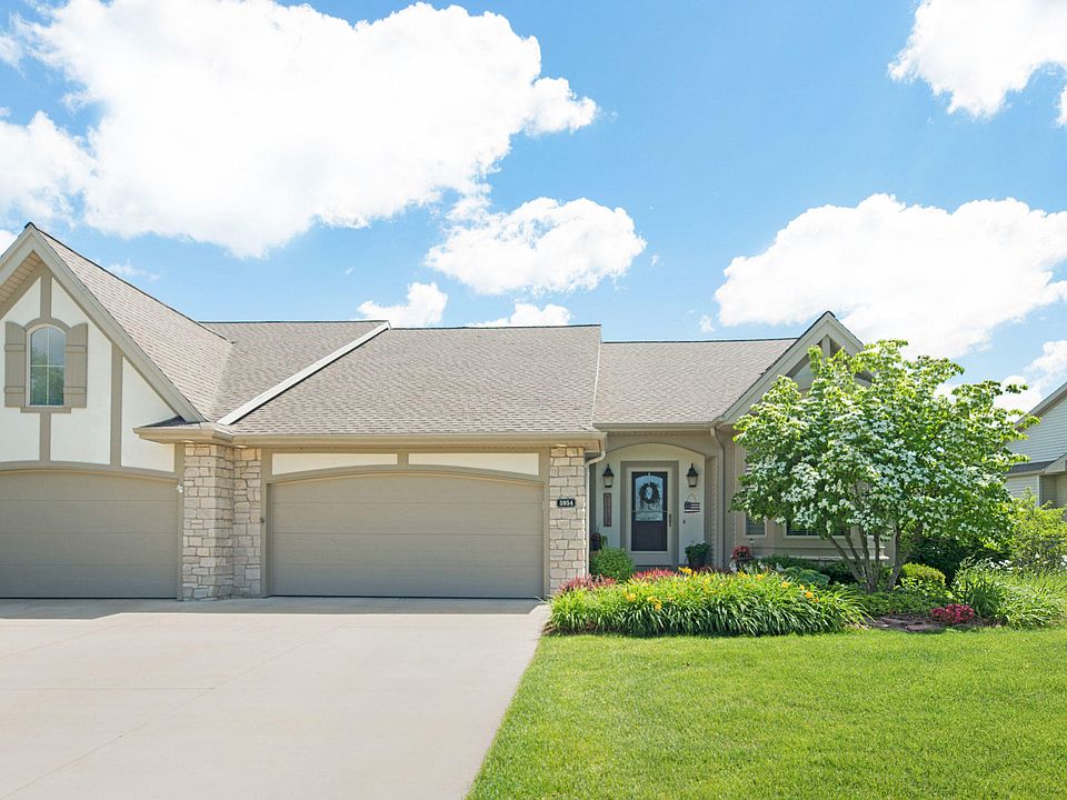 1st image of 5954 Red Lion Ct NE