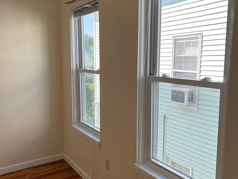 66 Cameron Ave #3 — Photo 5