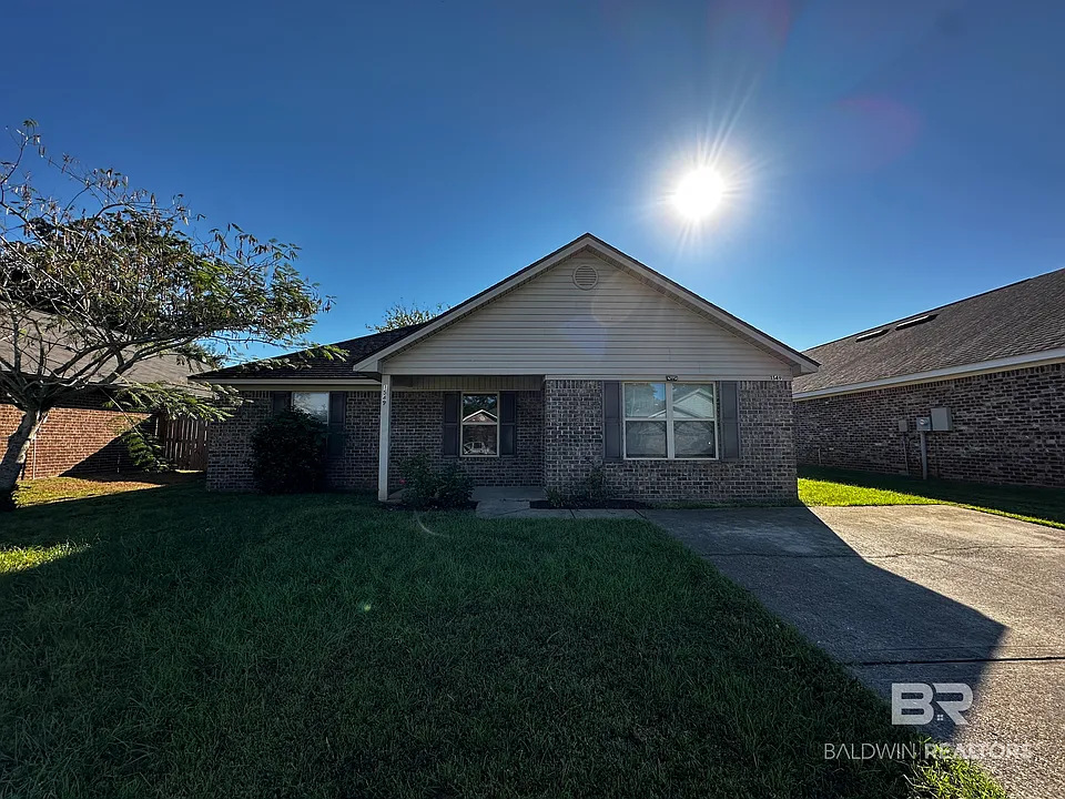 1549 Majesty Loop