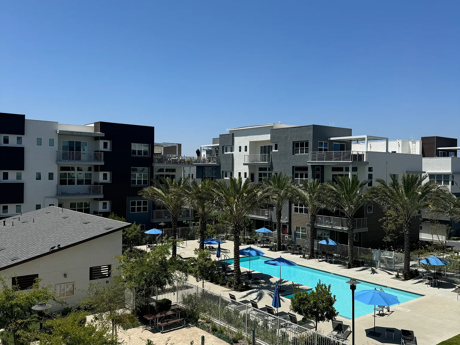 2055 Bravo Loop — Photo 4
