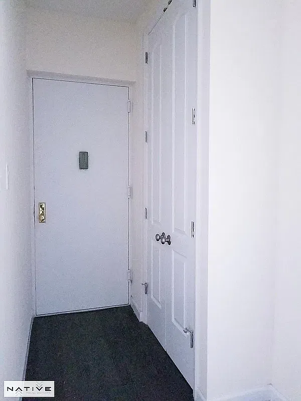 70 Dahill Road — Photo 3
