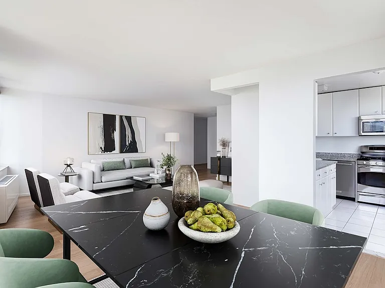 400 Chambers St #3R — Photo 4