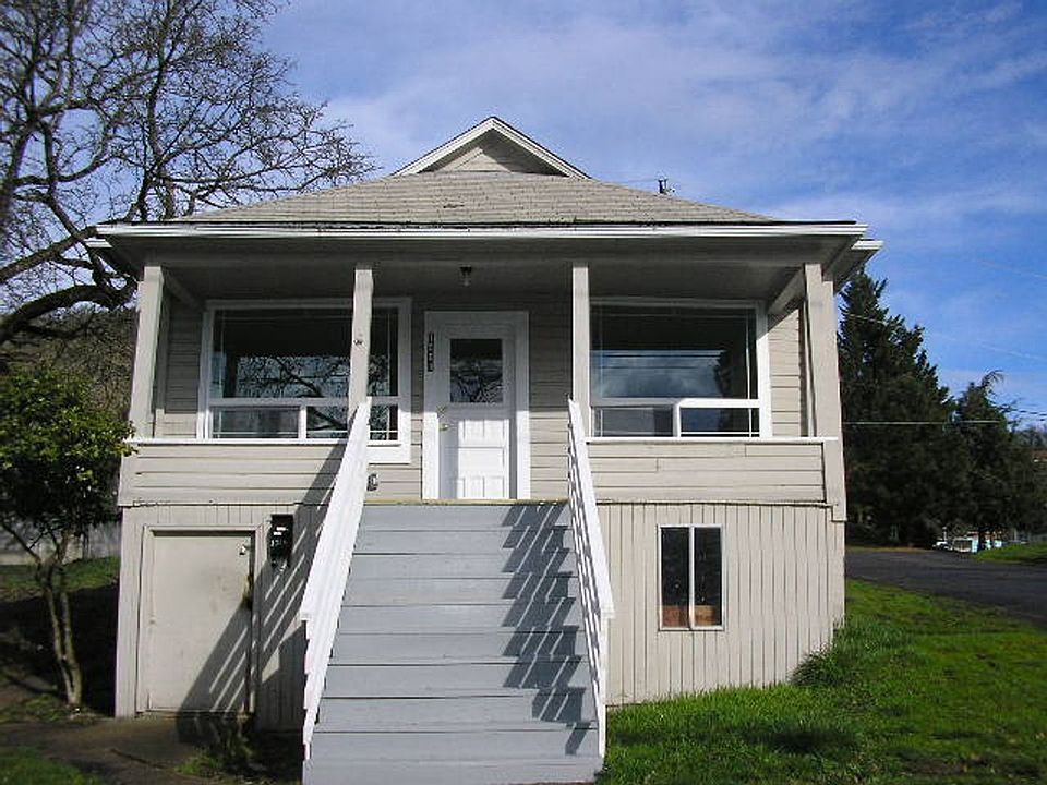 1st image of 1064 NE Klamath Ave