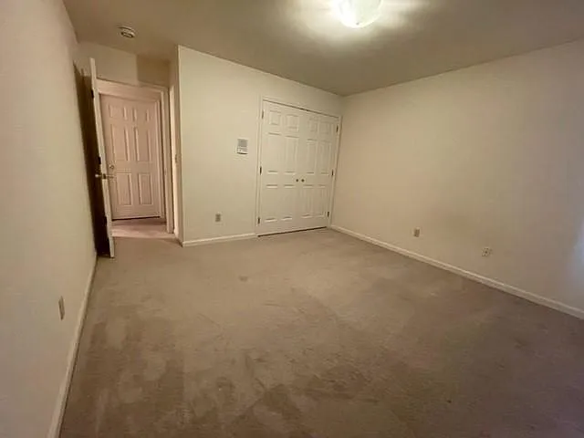 867 Cold Spring Rd — Photo 10