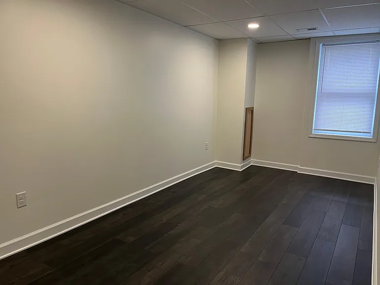 1200 W Old Liberty Rd #2R — Photo 1