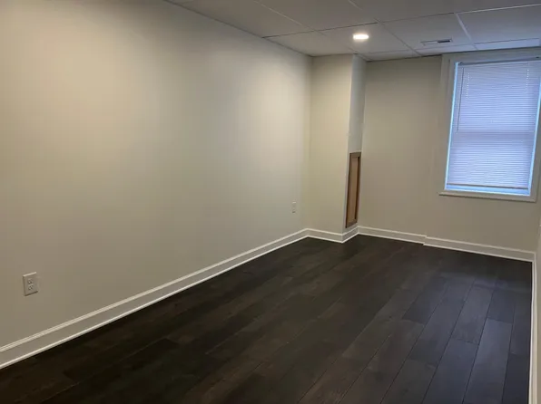 1200 W Old Liberty Rd #2R, Sykesville, MD 21784