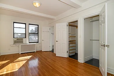 Rented by Rita S Citrin, LREB