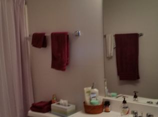 5533 Cambridge Club Cir APT 102, Ann Arbor, MI 48103