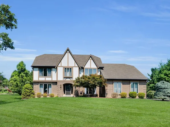 7992 Jasmine Trl, West Chester, OH 45241