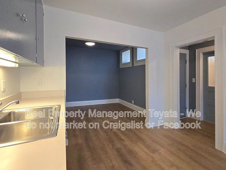 1053 N State St #203 — Photo 5