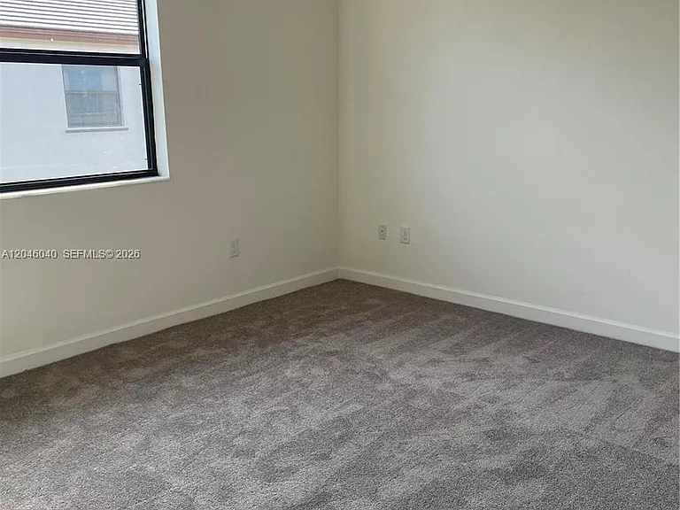 21447 NE 2nd Pl — Photo 17