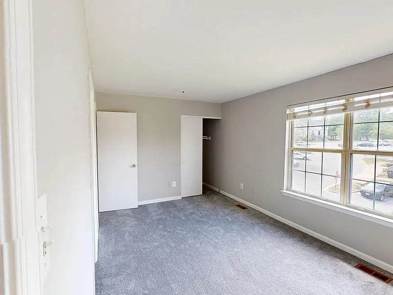 6769 Milltown Ct — Photo 11