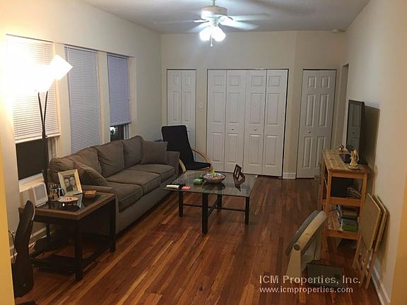 2nd image of 3521 N Broadway St #3525-1E
