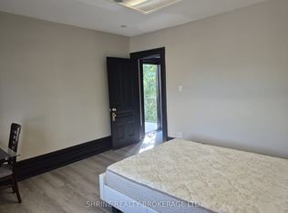 607 Queens Ave #3, London, ON N6B1Y9