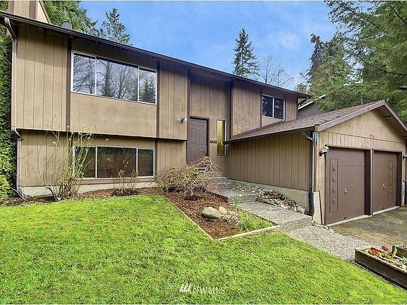 2nd image of 19236 25th Ave NE