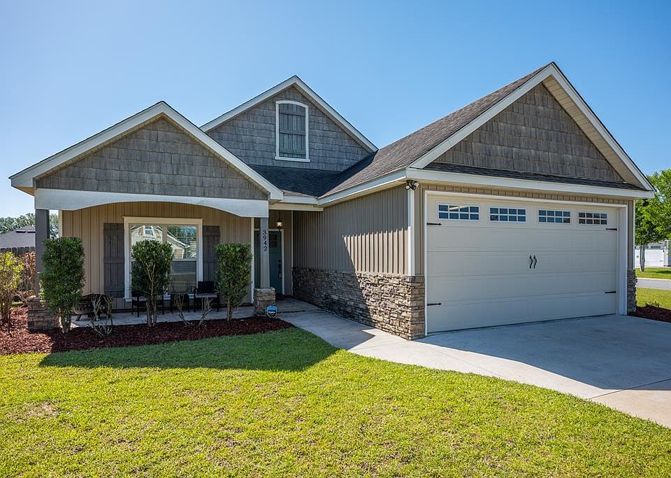 1st image of 3942 Glen Laurel Dr W