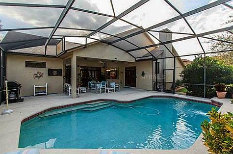 3rd image of 10603 Crescent Lake Ct