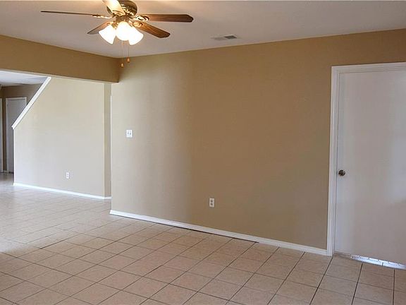 5th image of 2907 Armadillo Dr