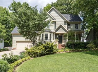 137 Dutch Hill Rd, Holly Springs, NC 27540