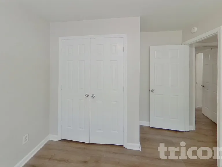 210 Signet Ct — Photo 11