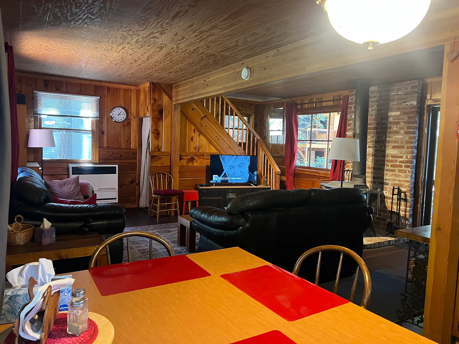 2 bed, 1008 sqft, $2,400 — Photo 3