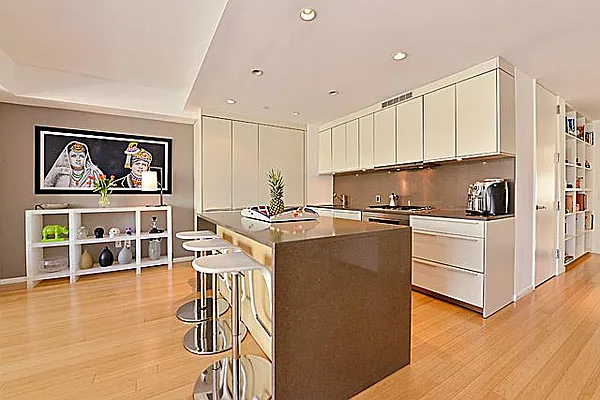 Sold by Living New York | media 2